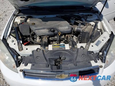 Zdjęcie 11 z 12 samochodu: 2010 CHEVROLET IMPALA LT VIN:2G1WB5EK1A1179840 - miniatura