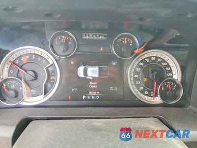 Zdjęcie 9 z 12 samochodu: 2017 RAM 1500 SLT VIN:1C6RR7TT3HS816090 - miniatura