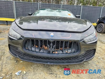 Piąte zdjęcie samochodu w środku: 2016 MASERATI GHIBLI S VIN:ZAM57RTA9G1182050 - miniatura