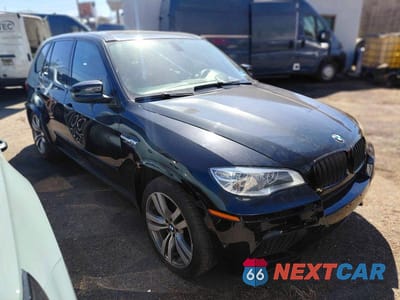 2013 BMW X5 M 5YMGY0C57DLL15713 - główne zdjęcie licytacji z USA - miniatura