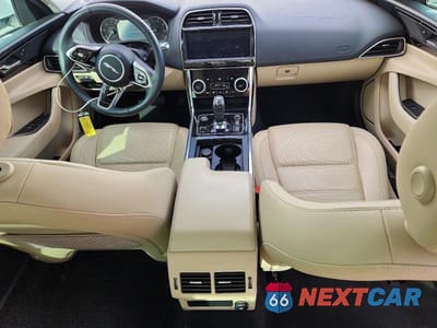 Zdjęcie 8 z 12 samochodu: 2020 JAGUAR XE S VIN:SAJAE4FX7LCP64949 - miniatura