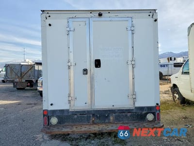 Zdjęcie 6 z 13 samochodu: 2016 FORD ECONOLINE E350 SUPER DUTY CUTAWAY VAN VIN:1FDWE3FL7GDC18739 - miniatura