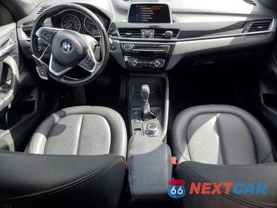 Zdjęcie 8 z 12 samochodu: 2018 BMW X1 XDRIVE28I VIN:WBXHT3C33J5F90142 - miniatura