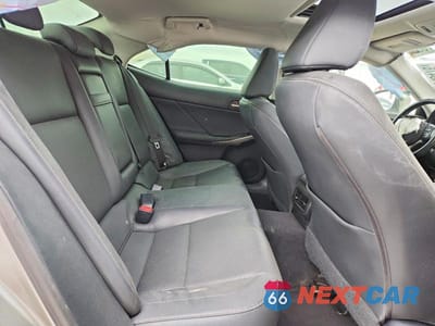 Zdjęcie 10 z 11 samochodu: 2017 LEXUS IS 300 BASE VIN:JTHCM1D24H5022471 - miniatura