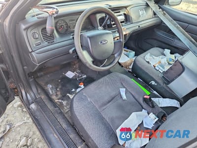 Zdjęcie 8 z 13 samochodu: 2008 FORD CROWN VICTORIA POLICE INTERCEPTOR VIN:2FAHP71V58X118095 - miniatura