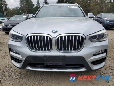 Piąte zdjęcie samochodu w środku: 2018 BMW X3 XDRIVE30I VIN:5UXTR9C50JLD61955 - miniatura