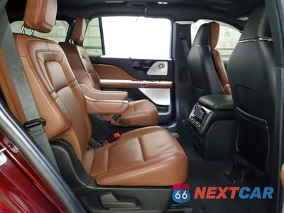 Zdjęcie 11 z 14 samochodu: 2022 LINCOLN AVIATOR RESERVE VIN:5LM5J7XC9NGL07489 - miniatura