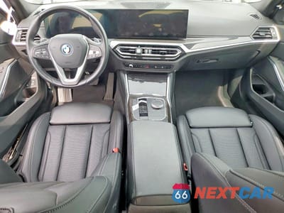 Zdjęcie 8 z 12 samochodu: 2023 BMW 330E VIN:3MW39FF0XP8C79841 - miniatura