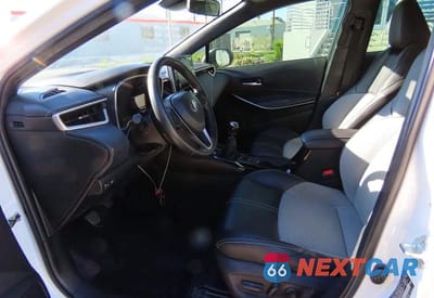 Zdjęcie 9 z 10 samochodu: 2021 TOYOTA COROLLA HATCHBACK XSE VIN:JTNA4MBE3M3129813 - miniatura