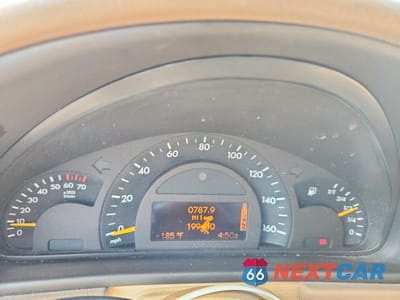 Zdjęcie 9 z 12 samochodu: 2004 MERCEDES-BENZ C 240 VIN:WDBRF61J04E015136 - miniatura