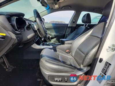 Zdjęcie 7 z 12 samochodu: 2015 KIA OPTIMA SX TURBO VIN:5XXGR4A62FG515913 - miniatura
