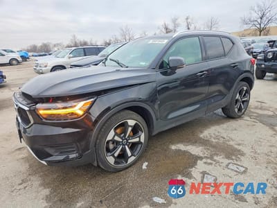 2020 VOLVO XC40 T5 MOMENTUM YV4162UK3L2277080 - główne zdjęcie licytacji z USA - miniatura