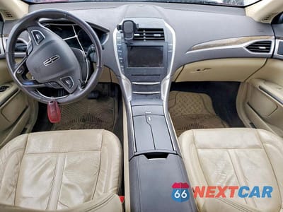 Zdjęcie 8 z 12 samochodu: 2013 LINCOLN MKZ VIN:3LN6L2J99DR819620 - miniatura