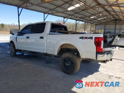 Drugie zdjęcie samochodu z przodu: 2018 FORD F250 VIN:1FT7W2B68JEC48382 - miniatura