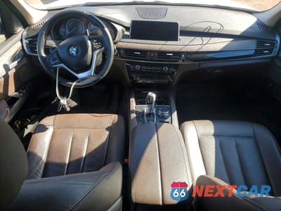 Zdjęcie 8 z 13 samochodu: 2016 BMW X5 XDR40E VIN:5UXKT0C55G0S75413 - miniatura