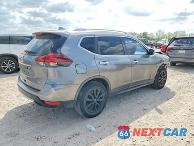 Trzecie zdjęcie samochodu z tyłu: 2018 NISSAN ROGUE SV VIN:KNMAT2MT0JP517951 - miniatura