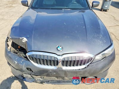 Zdjęcie 11 z 12 samochodu: 2019 BMW 330XI VIN:WBA5R7C56KAJ87718 - miniatura
