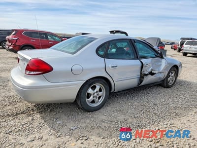 Trzecie zdjęcie samochodu z tyłu: 2004 FORD TAURUS SE VIN:1FAFP53224G184232 - miniatura