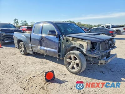 Czwarte zdjęcie samochodu z boku: 2013 TOYOTA TACOMA X-RUNNER V6 VIN:5TFTU4CN4DX001570 - miniatura