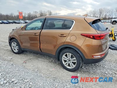 Drugie zdjęcie samochodu z przodu: 2017 KIA SPORTAGE LX VIN:KNDPM3AC4H7209337 - miniatura