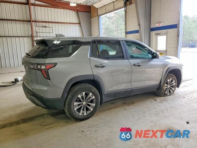 Trzecie zdjęcie samochodu z tyłu: 2026 CHEVROLET EQUINOX LT VIN:3GNAXPEG6TL109382 - miniatura