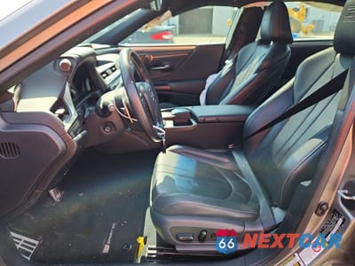 Zdjęcie 7 z 12 samochodu: 2019 LEXUS ES 350 F SPORT VIN:58ABZ1B11KU008327 - miniatura