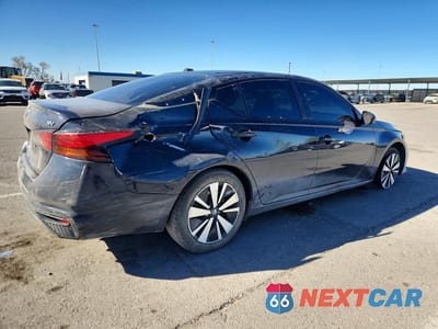Trzecie zdjęcie samochodu z tyłu: 2021 NISSAN ALTIMA 2.5 SV VIN:1N4BL4DV7MN336255 - miniatura