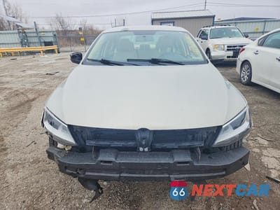 Piąte zdjęcie samochodu w środku: 2011 VOLKSWAGEN JETTA SE VIN:3VWDX7AJ8BM330107 - miniatura