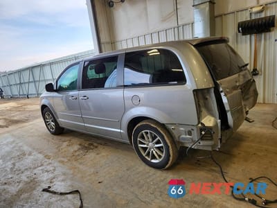 Drugie zdjęcie samochodu z przodu: 2016 DODGE GRAND CARAVAN SE VIN:2C4RDGBGXGR220499 - miniatura