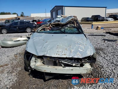 Piąte zdjęcie samochodu w środku: 2005 MAZDA 6 I VIN:1YVHP80C655M50103 - miniatura