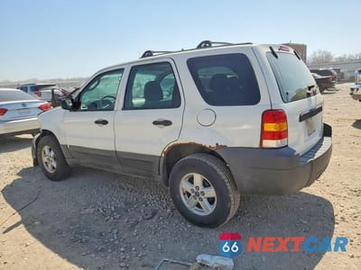 Drugie zdjęcie samochodu z przodu: 2006 FORD ESCAPE XLS VIN:1FMYU02ZX6KA98904 - miniatura