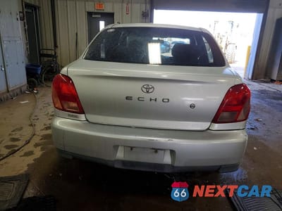 Zdjęcie 6 z 13 samochodu: 2001 TOYOTA ECHO BASE VIN:JTDBT123710149522 - miniatura
