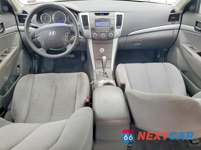 Zdjęcie 8 z 12 samochodu: 2009 HYUNDAI SONATA GLS VIN:5NPET46C59H536190 - miniatura