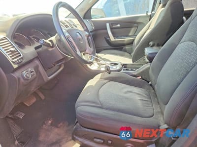 Zdjęcie 7 z 11 samochodu: 2012 GMC ACADIA SLE VIN:1GKKRPED1CJ274944 - miniatura