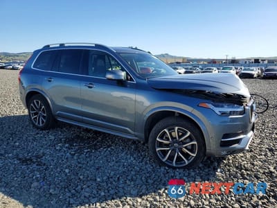 Czwarte zdjęcie samochodu z boku: 2019 VOLVO XC90 T6 MOMENTUM VIN:YV4A22PK6K1421801 - miniatura