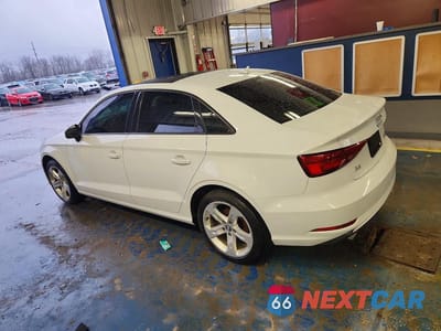 Drugie zdjęcie samochodu z przodu: 2017 AUDI A3 PREMIUM VIN:WAUB8GFF0H1030611 - miniatura