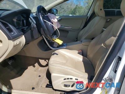 Zdjęcie 7 z 12 samochodu: 2015 VOLVO XC60 T6 PREMIER VIN:YV4902RB3F2620889 - miniatura