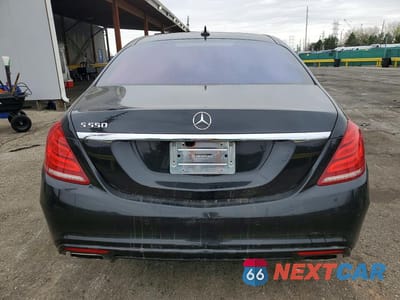 Zdjęcie 6 z 11 samochodu: 2015 MERCEDES-BENZ S 550 VIN:WDDUG8CB2FA133165 - miniatura