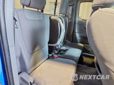 Zdjęcie 10 z 12 samochodu: 2011 TOYOTA TACOMA V6 VIN:5TFUU4ENXBX008781 - miniatura