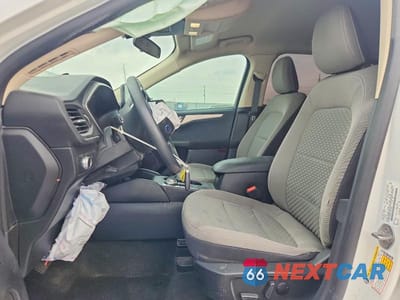 Zdjęcie 7 z 13 samochodu: 2020 FORD ESCAPE SE VIN:1FMCU9G67LUA32405 - miniatura