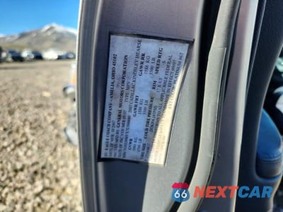Zdjęcie 12 z 12 samochodu: 2007 CADILLAC COMMERCIAL CHASSIS VIN:1GEEH06YX7U500690 - miniatura