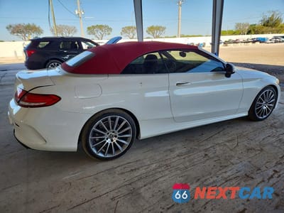 Trzecie zdjęcie samochodu z tyłu: 2018 MERCEDES-BENZ C 300 VIN:WDDWK4JB0JF636868 - miniatura