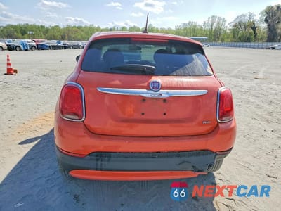 Zdjęcie 6 z 13 samochodu: 2016 FIAT 500X EASY VIN:ZFBCFYBTXGP422220 - miniatura