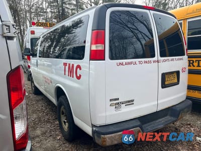 Trzecie zdjęcie samochodu z tyłu: 2011 CHEVROLET EXPRESS G3500 LT VIN:1GAZGYFG8B1178623 - miniatura