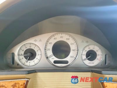 Zdjęcie 9 z 12 samochodu: 2008 MERCEDES-BENZ E 350 4MATIC VIN:WDBUF87X98B298290 - miniatura