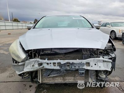 Piąte zdjęcie samochodu w środku: 2015 FORD FOCUS SE VIN:1FADP3K27FL269266 - miniatura