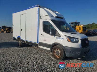 Czwarte zdjęcie samochodu z boku: 2020 FORD TRANSIT DELIVERY TRUCK VIN:1FDBW5Z83LKB30338 - miniatura