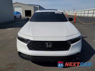 Piąte zdjęcie samochodu w środku: 2025 HONDA ACCORD HYBRID SPORT-L VIN:1HGCY2F74SA095828 - miniatura