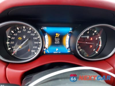 Zdjęcie 9 z 13 samochodu: 2017 MASERATI LEVANTE S SPORT VIN:ZN661YUS5HX236176 - miniatura