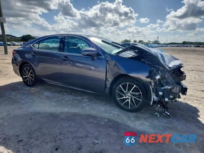Czwarte zdjęcie samochodu z boku: 2018 LEXUS ES 350 BASE VIN:58ABK1GG8JU115343 - miniatura